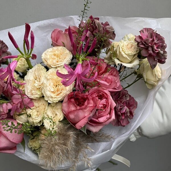 Авторский букет с розами для мамы / 2272 id